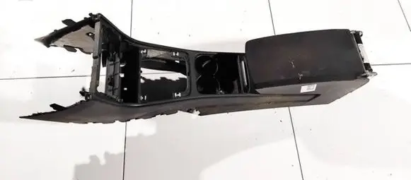Volkswagen PASSAT B6 Armrest 