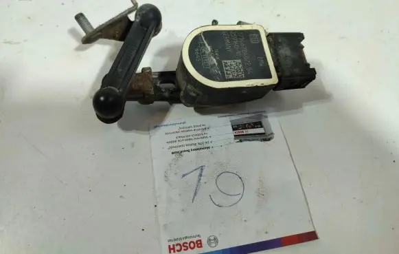 BMW 6 F12 F13 Headlight/headlamp level sensor 6784072