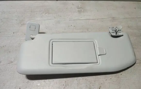 Peugeot 2008 II Sun visor