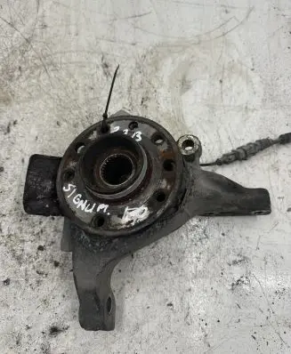 Opel Signum Front wheel hub