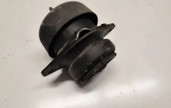 Ford Mustang V Engine mount bracket BR336038AB
