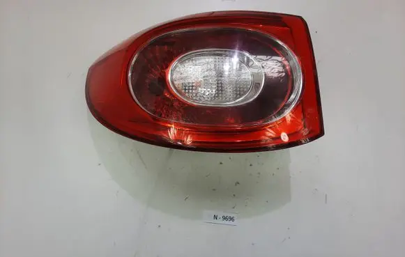 Volkswagen Tiguan Rear/tail lights