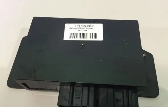 Volkswagen PASSAT B5 Comfort/convenience module 1J0959799F 5DK00795200