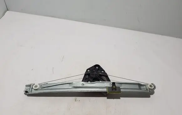 Renault Kangoo III Front door window regulator with motor 807201389R