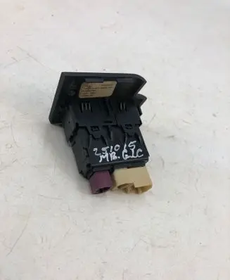 Mercedes-Benz GLC C254 USB socket connector A2546807802