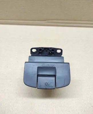 Renault Espace IV Hand parking brake switch 8200550545