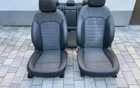 Alfa Romeo Giulia Seat set 