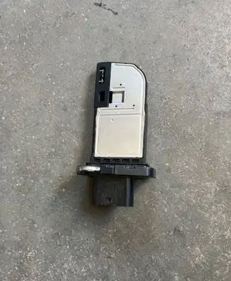 BMW 1 F20 F21 Mass air flow meter 7804150 105038