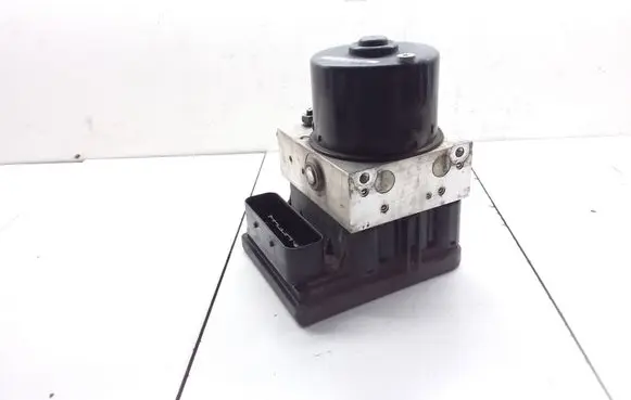 Opel Zafira B ABS Pump 13234911 10096005593