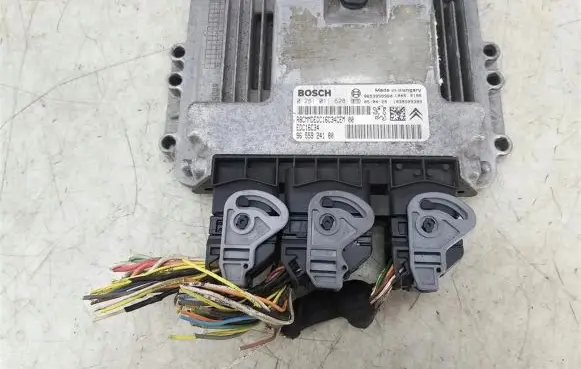 Peugeot 407 Engine control unit/module 9655924180