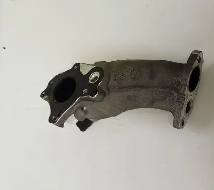 Mercedes-Benz C W204 EGR valve line/pipe/hose A6511409108 A6519050200