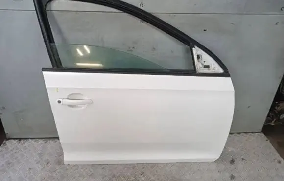 Seat Toledo IV (NH) Front door