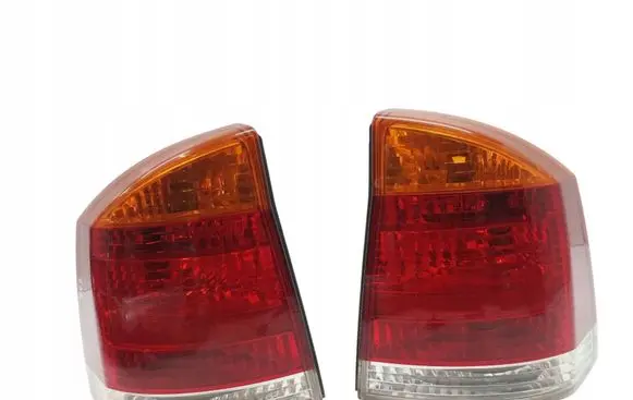 Opel Vectra C Rear/tail lights set 13130643