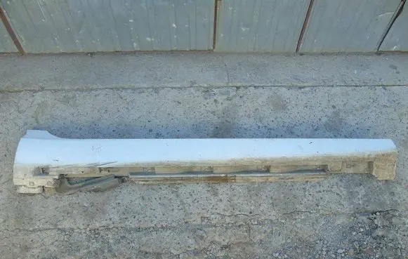 Volvo V40 Sill/side skirt trim 