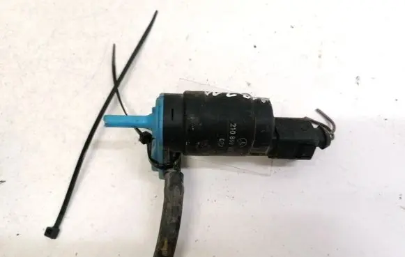 Mercedes-Benz A W168 Windscreen/windshield washer pump 2108691021