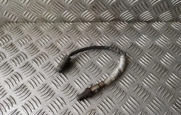 BMW 5 G30 G31 Lambda probe sensor 0258027104