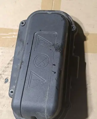 BMW 7 F01 F02 F03 F04 Fuse box cover 1290755518901 12907555189 7555189