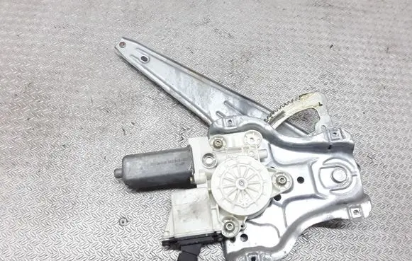 Toyota Avensis T250 Rear door window regulator with motor 992046100