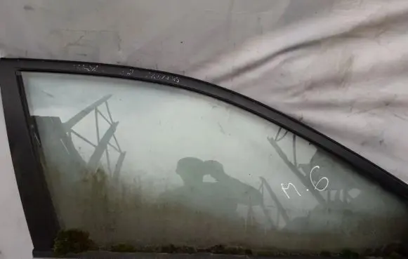 Mazda 6 Front door window glass four-door