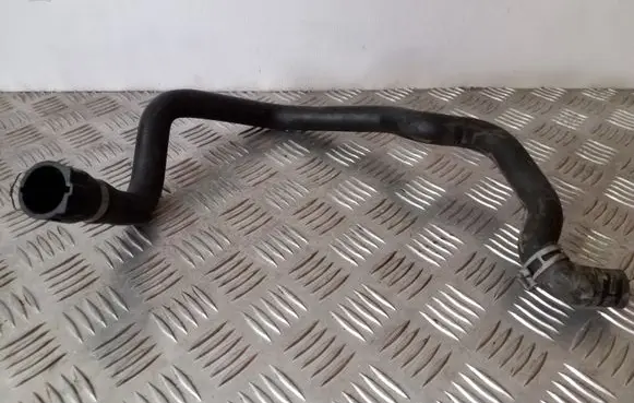 BMW 5 F10 F11 Engine coolant pipe/hose