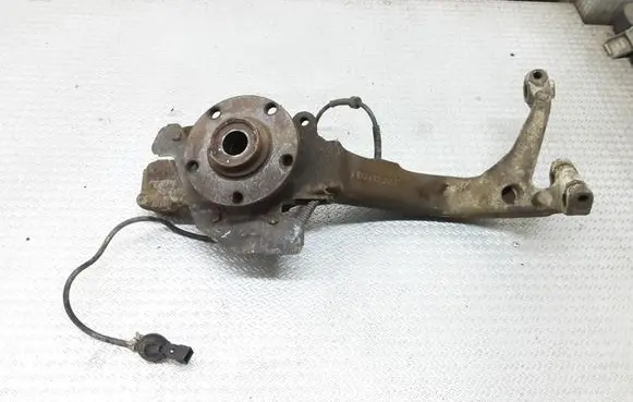 Audi A4 S4 B5 8D Front wheel hub spindle knuckle 8DO407258P