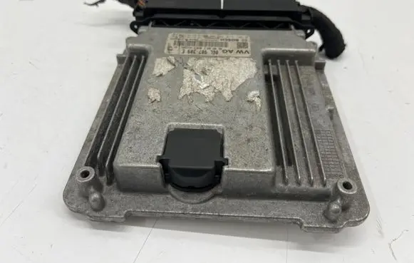 Audi A4 S4 B9 Engine control unit/module 06L907309E