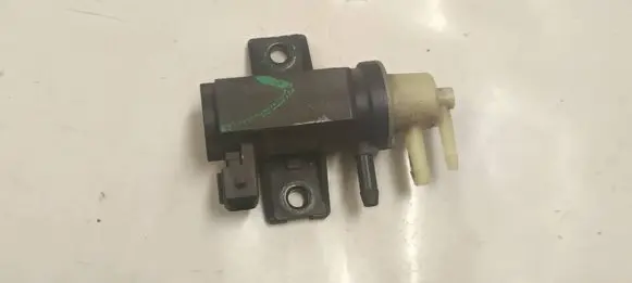 Mercedes-Benz X-class W470 Turbo solenoid valve 149566740R