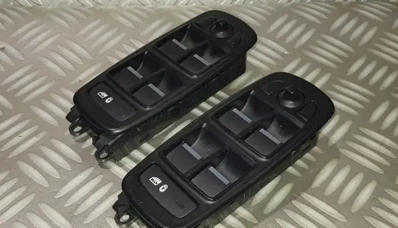 Jaguar XE Quarter vent window switch HK83-14540-AA