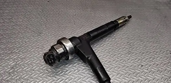 Opel Meriva A Fuel injector 8973138612 03G05625