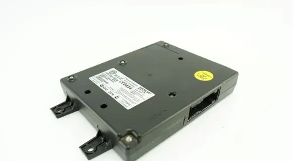 Volkswagen Polo VI Trunk lid opening control unit 