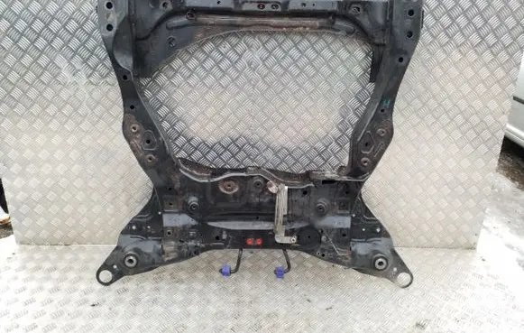 Volvo XC90 Front subframe 2070916
