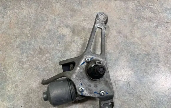 BMW i3 Wiper motor 7359449