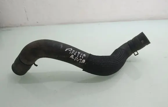 Opel Antara Engine coolant pipe/hose