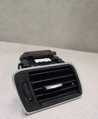 Volkswagen PASSAT B7 Dashboard side air vent grill/cover trim 3AC819702A