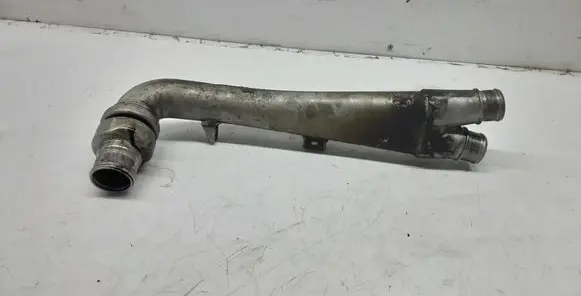Audi Q7 4L Air intake hose/pipe 7L6145945J