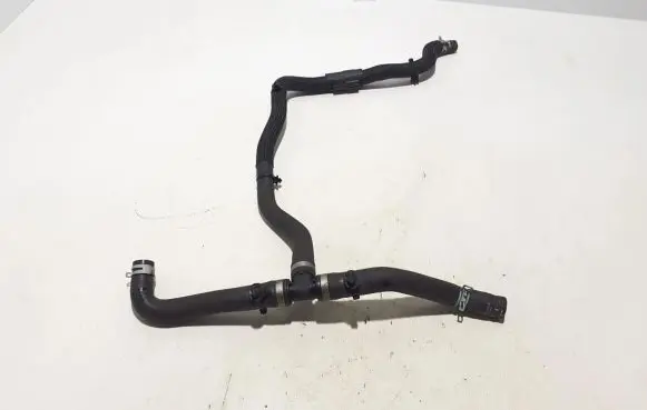 Renault Trafic III (X82) Engine coolant pipe/hose 210217705R