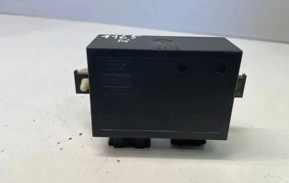 Volkswagen Transporter - Caravelle T4 Immobilizer control unit/module 8H0953257B