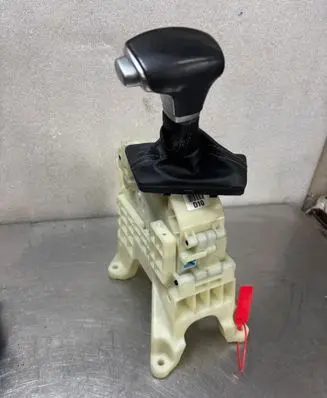 KIA Niro Other switches/knobs/shifts 46701-D4430