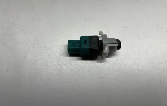 KIA Sportage Brake pedal sensor switch 93813G8100
