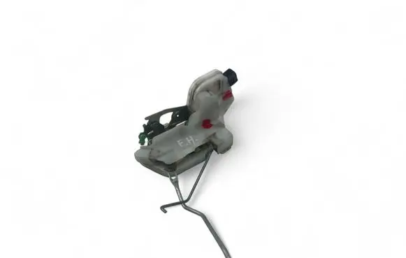 Mitsubishi L200 Front door lock MR432140