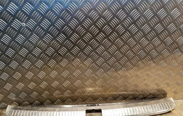 Mercedes-Benz C W203 Trunk/boot sill cover protection 2036901887