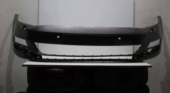 Volkswagen Golf VII Front bumper 5G0807221