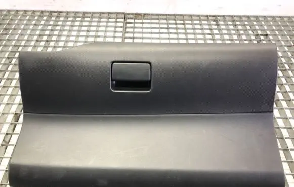 Toyota Auris 150 Glove box set 