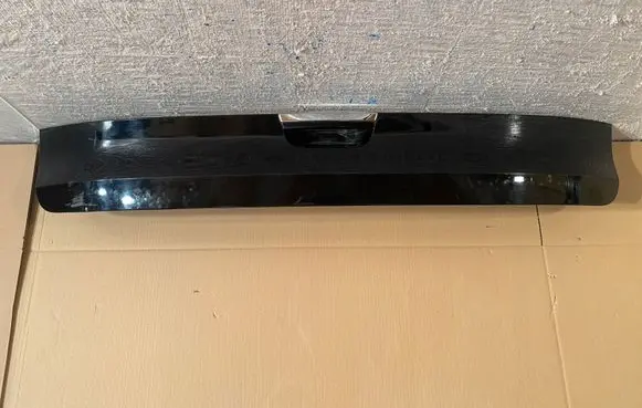 Ford Galaxy Tailgate trim EM2BU423A40PIA2