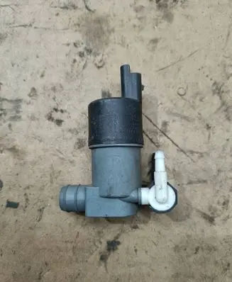 Renault Master III Windscreen/windshield washer pump 9641553880 9641553980