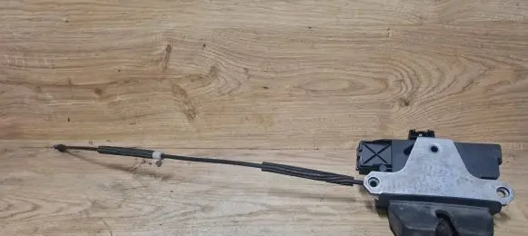 Volvo S80 Tailgate/trunk/boot lock/catch/latch 6G9NF442A66AA