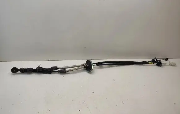 Gear shift cable linkage