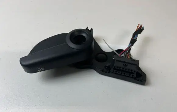 Mini One - Cooper F56 F55 Engine bonnet (hood) release handle 7298818