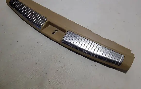 Mercedes-Benz ML W164 Trunk/boot sill cover protection 1646900141DE A1646900141