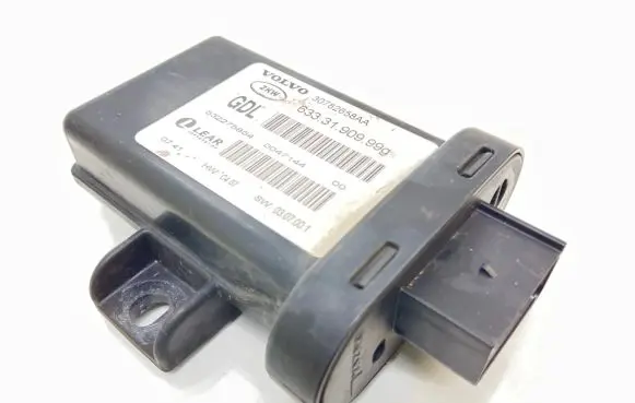Volvo XC70 Light module LCM 30782658AA 330079AAA 0047144